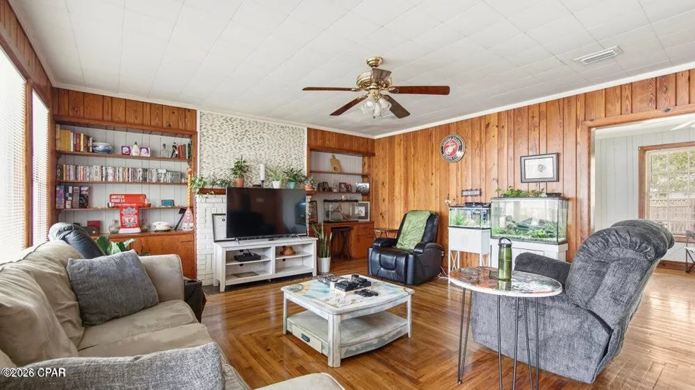 304 Allen Avenue Panama City, FL 32401