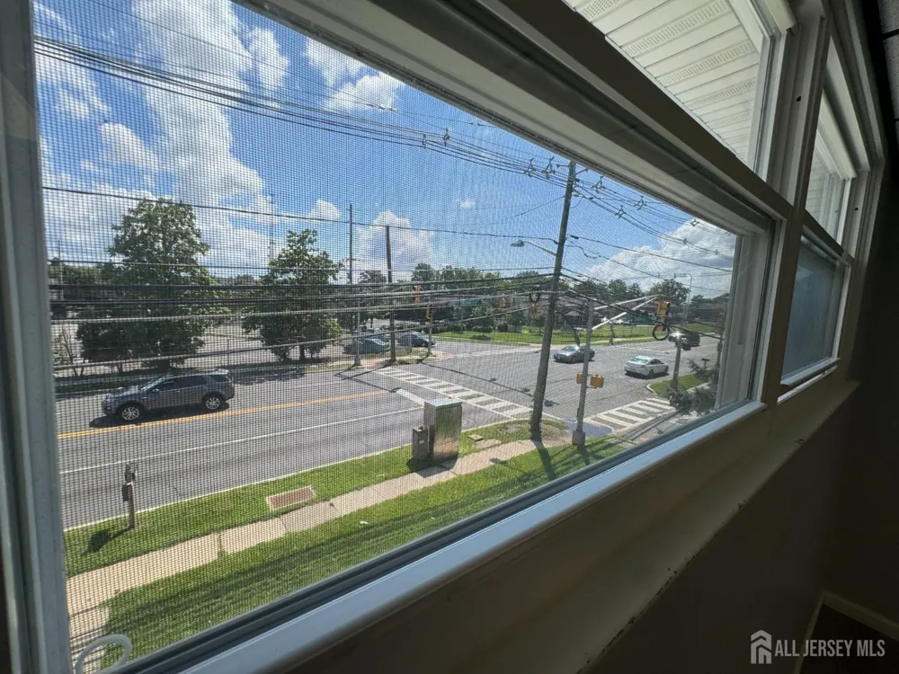 715 Somerset Street #201 Franklin Twsp, NJ 08873