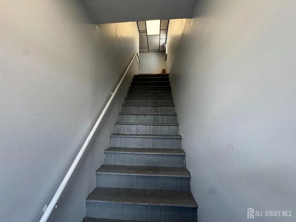 715 Somerset Street #201 Franklin Twsp, NJ 08873