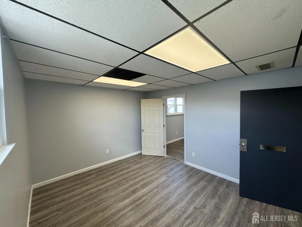 715 Somerset Street #202 Franklin Twsp, NJ 08873