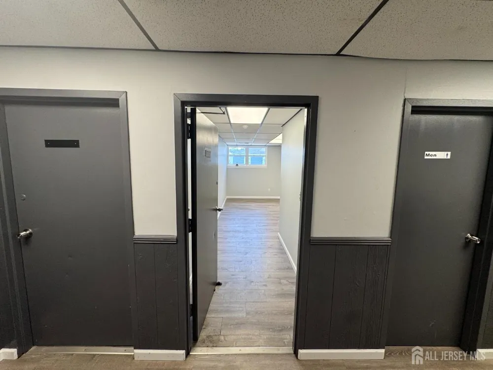 715 Somerset Street #202 Franklin Twsp, NJ 08873
