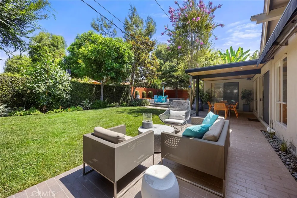 17881 Arbolada Tustin, CA 92780