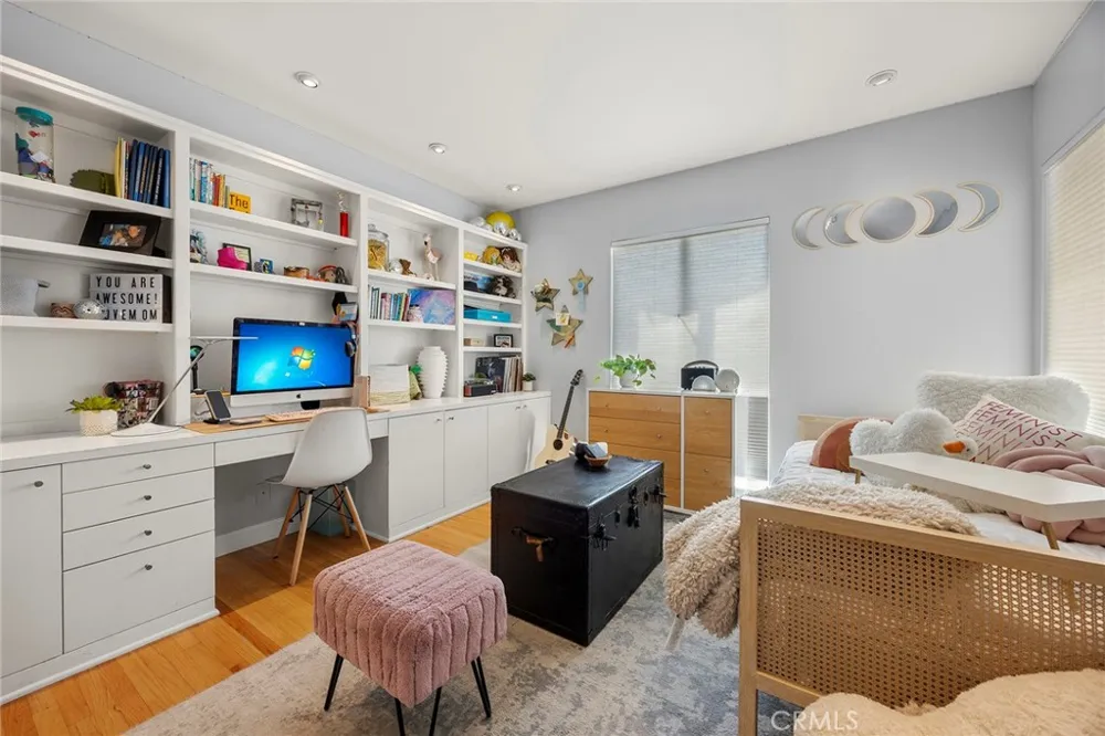 17881 Arbolada Tustin, CA 92780