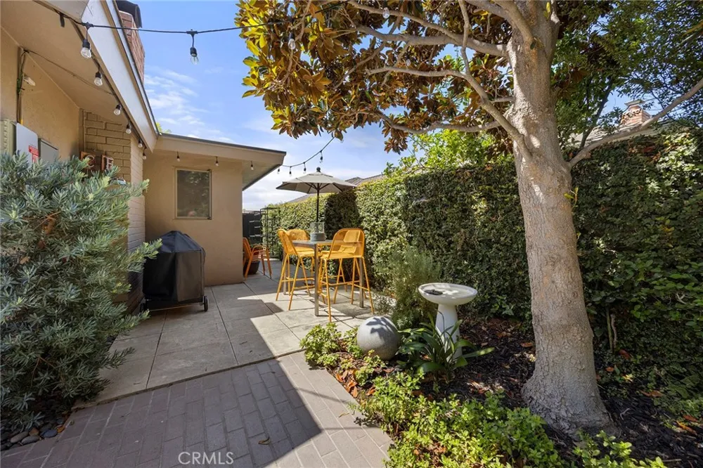 17881 Arbolada Tustin, CA 92780