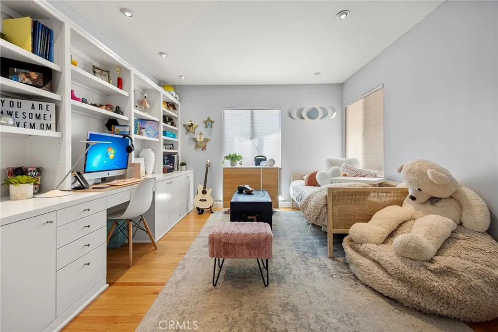 17881 Arbolada Tustin, CA 92780