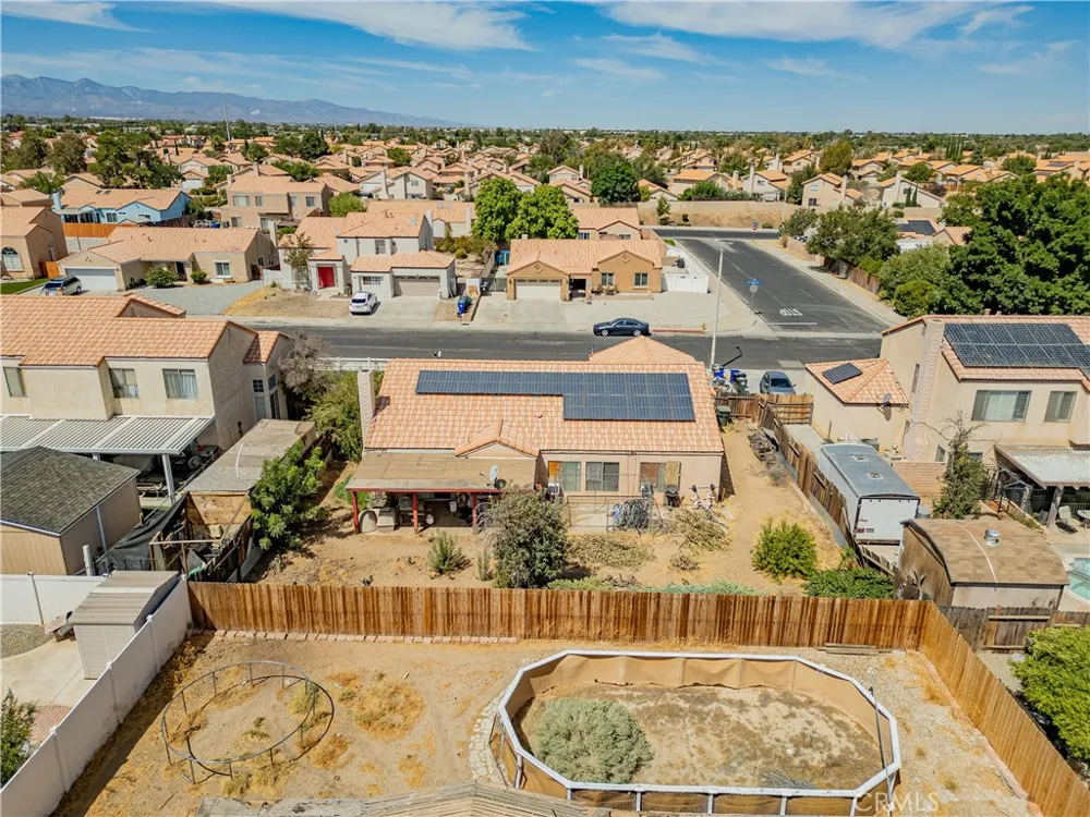 12391 Chuckwalla Victorville, CA 92395