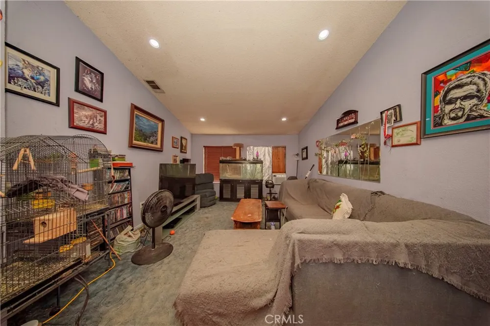 12391 Chuckwalla Victorville, CA 92395
