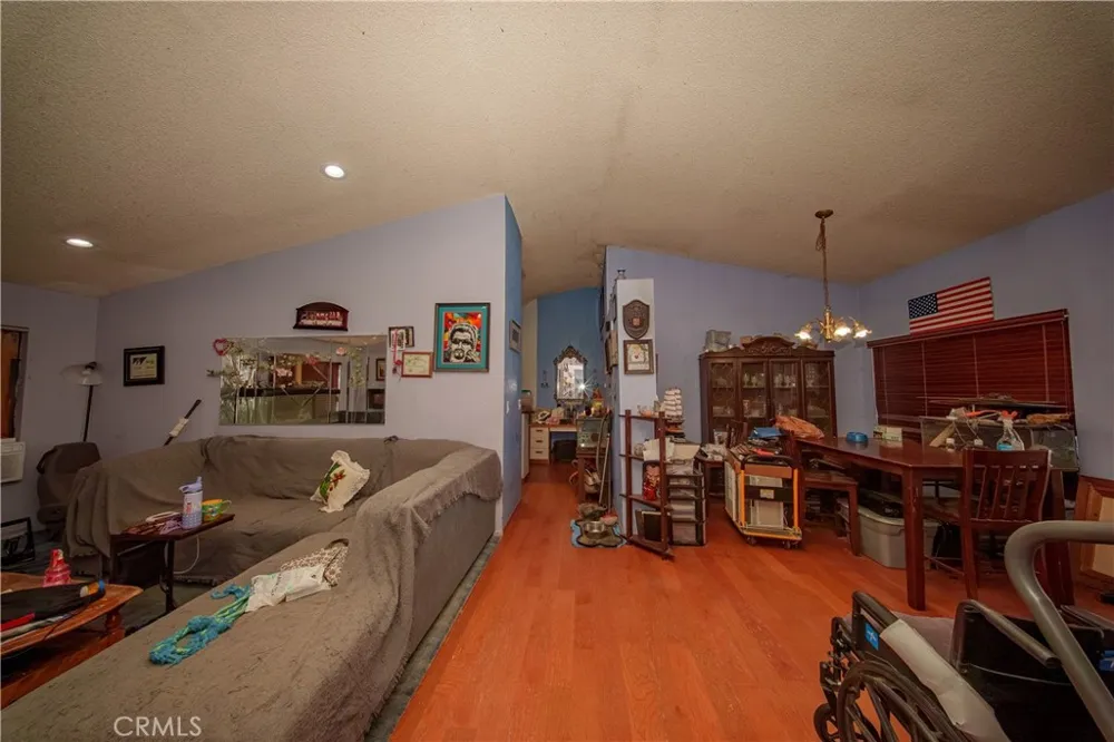 12391 Chuckwalla Victorville, CA 92395