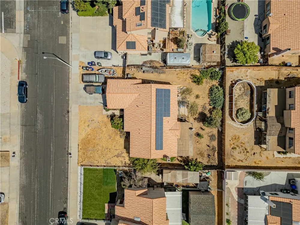 12391 Chuckwalla Victorville, CA 92395