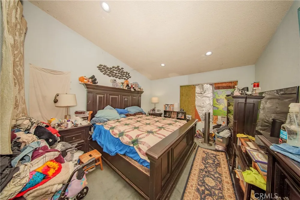12391 Chuckwalla Victorville, CA 92395