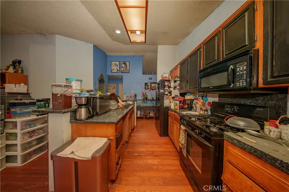 12391 Chuckwalla Victorville, CA 92395
