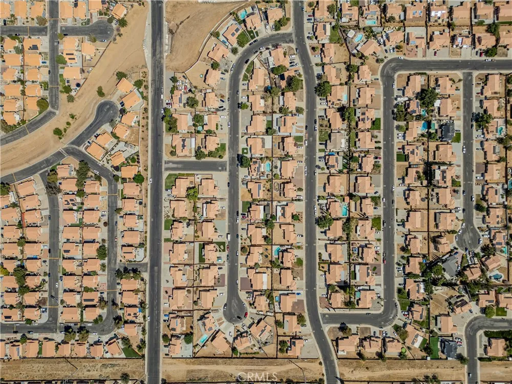 12391 Chuckwalla Victorville, CA 92395