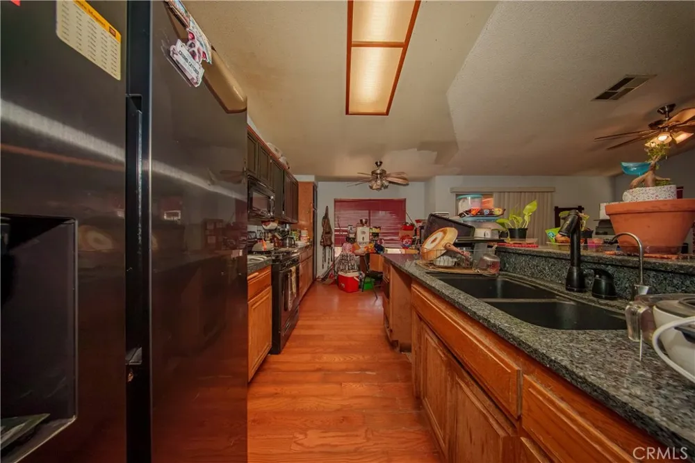 12391 Chuckwalla Victorville, CA 92395