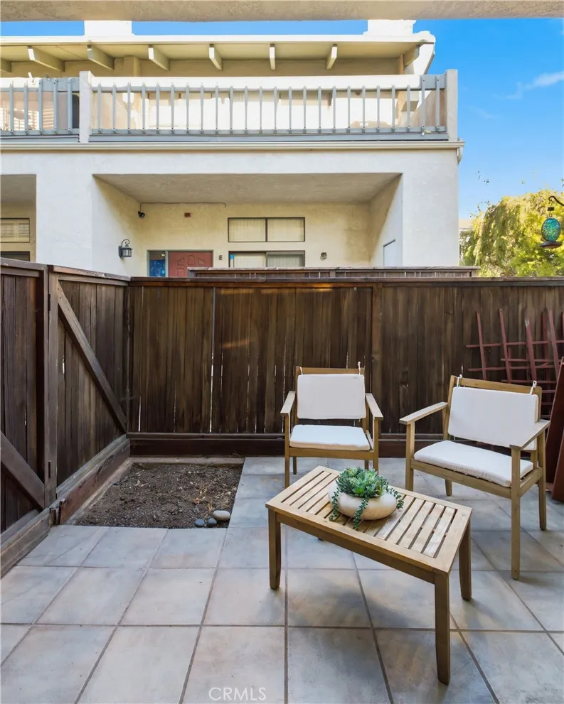 2108 Vanderbilt Lane #E Redondo Beach, CA 90278