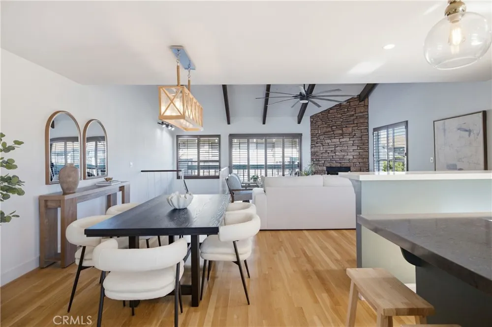 2108 Vanderbilt Lane #E Redondo Beach, CA 90278