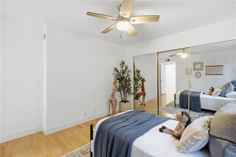 2108 Vanderbilt Lane #E Redondo Beach, CA 90278