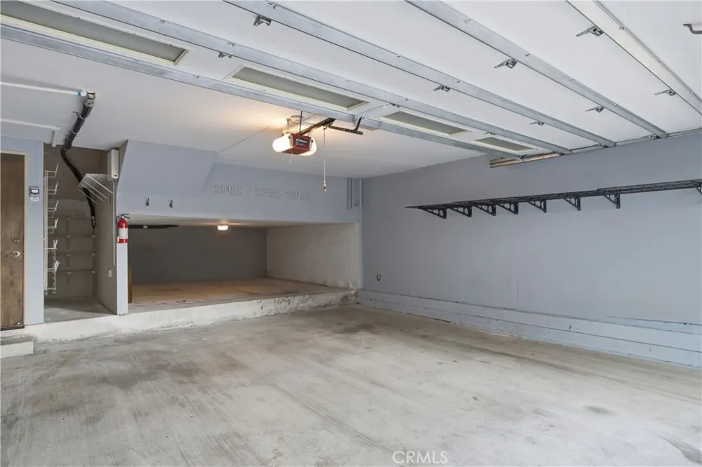 2108 Vanderbilt Lane #E Redondo Beach, CA 90278