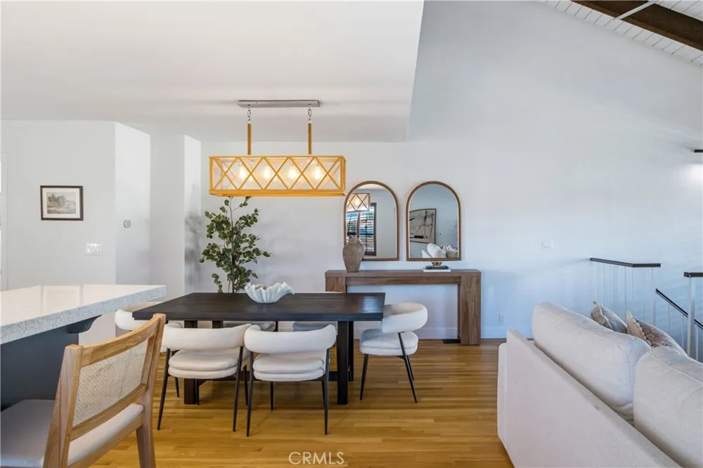 2108 Vanderbilt Lane #E Redondo Beach, CA 90278