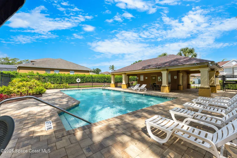 426 Palm Crest Lane Lake Mary, FL 32746