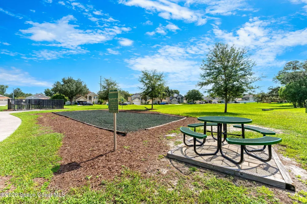 426 Palm Crest Lane Lake Mary, FL 32746
