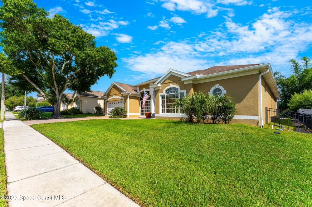426 Palm Crest Lane Lake Mary, FL 32746