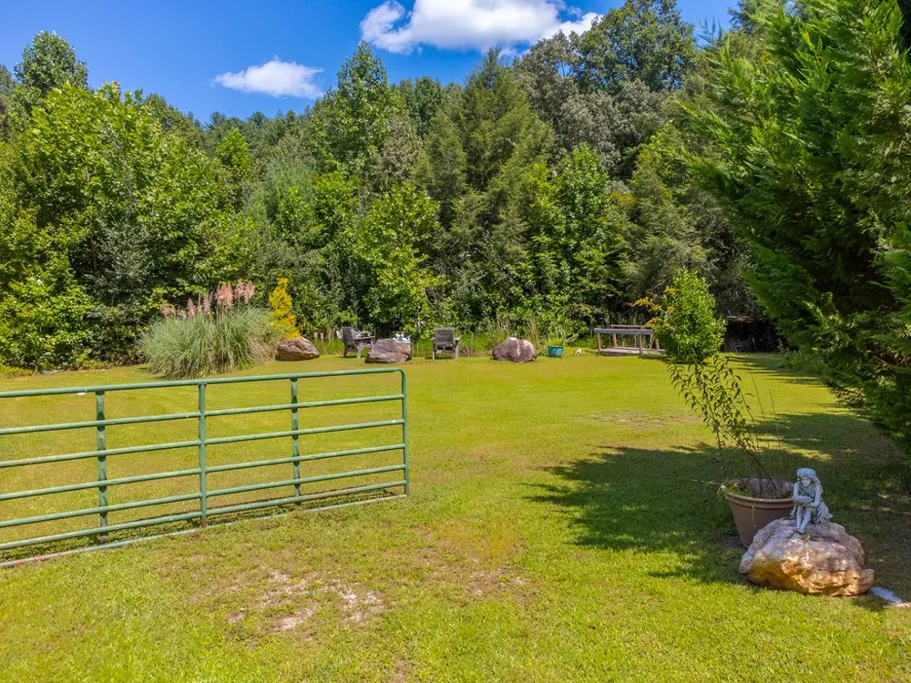 Skeenah Road Franklin, NC 28734