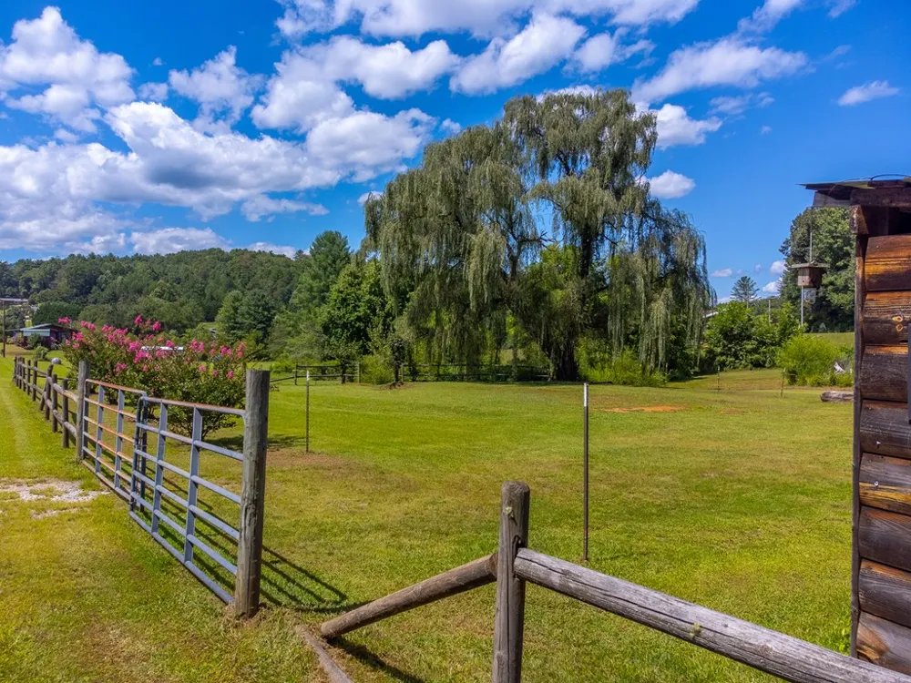 Skeenah Road Franklin, NC 28734