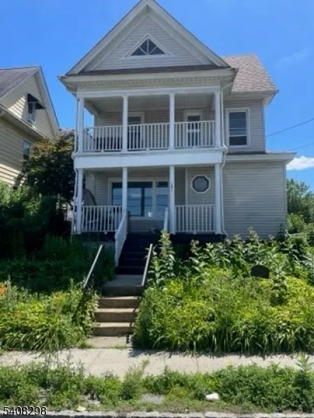 181 Overlook Ave
