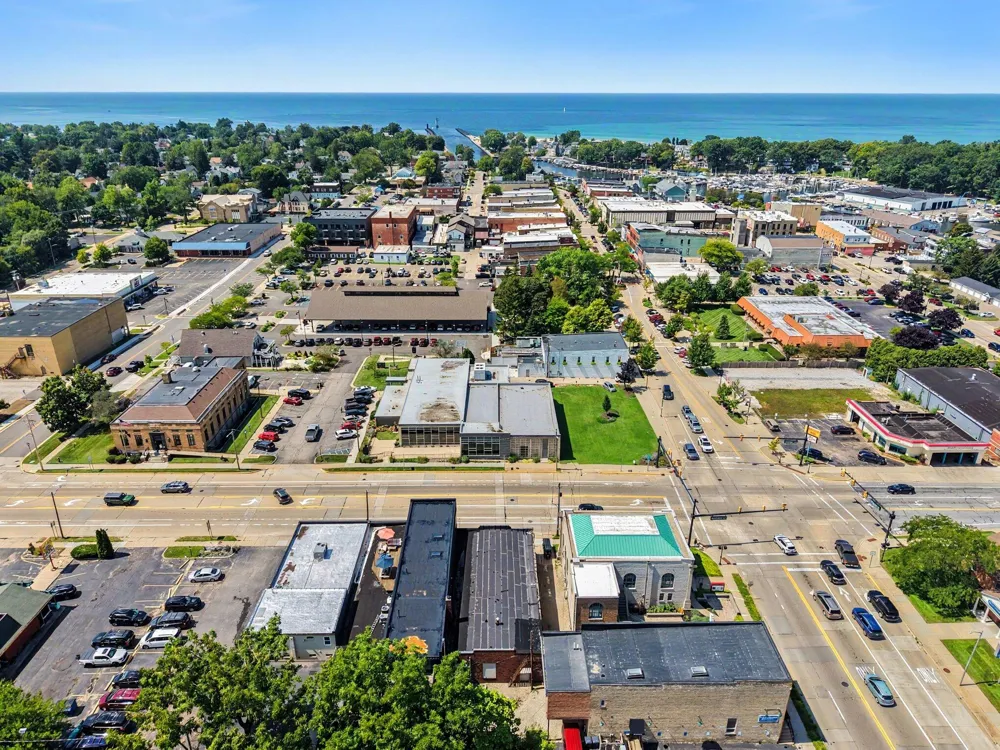 311 Broadway Street South Haven, MI 49090