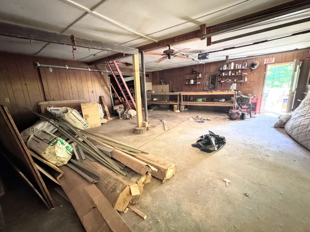 7022 S Queens Highway Chase, MI 49623