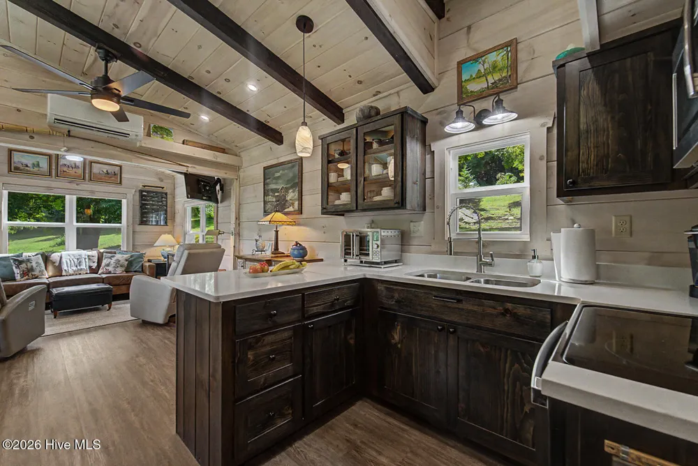 3454 Franks Creek Road Robbinsville, NC 28771