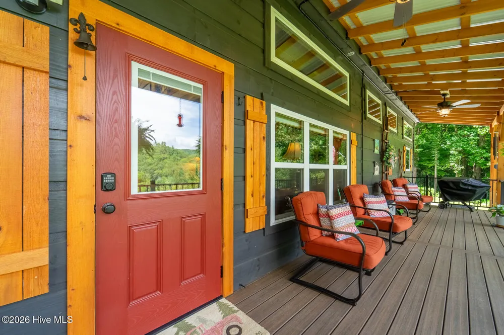 3454 Franks Creek Road Robbinsville, NC 28771