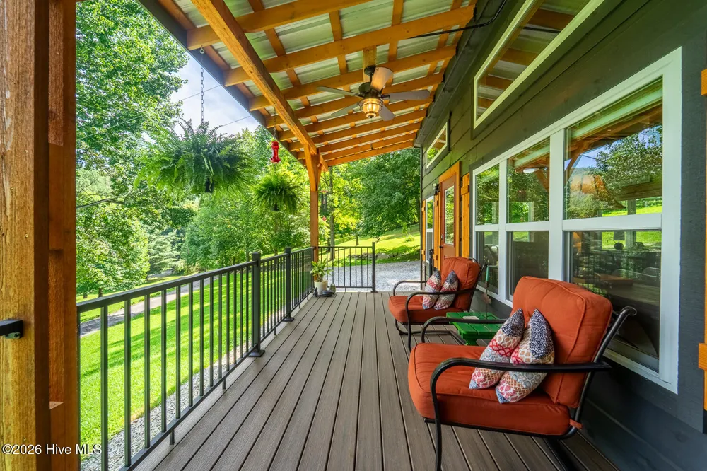 3454 Franks Creek Road Robbinsville, NC 28771