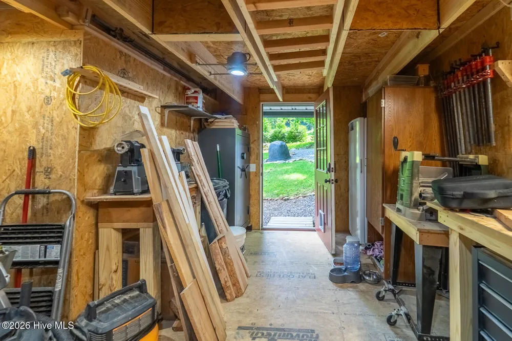3454 Franks Creek Road Robbinsville, NC 28771