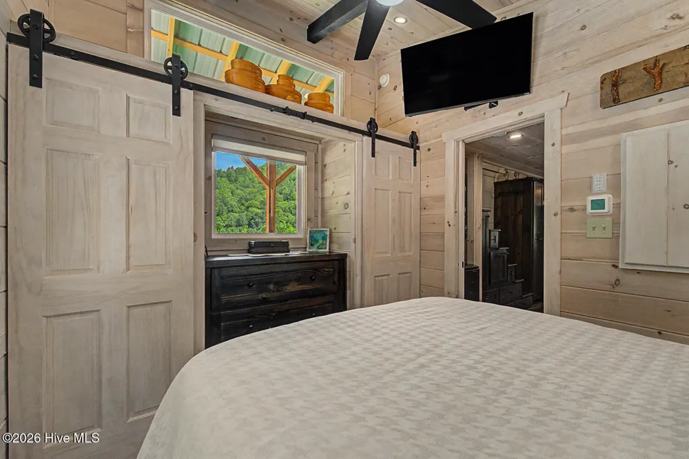 3454 Franks Creek Road Robbinsville, NC 28771