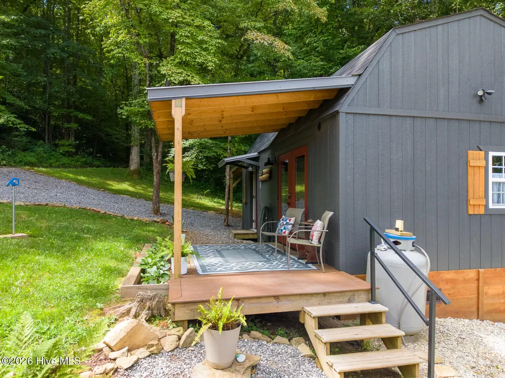 3454 Franks Creek Road Robbinsville, NC 28771