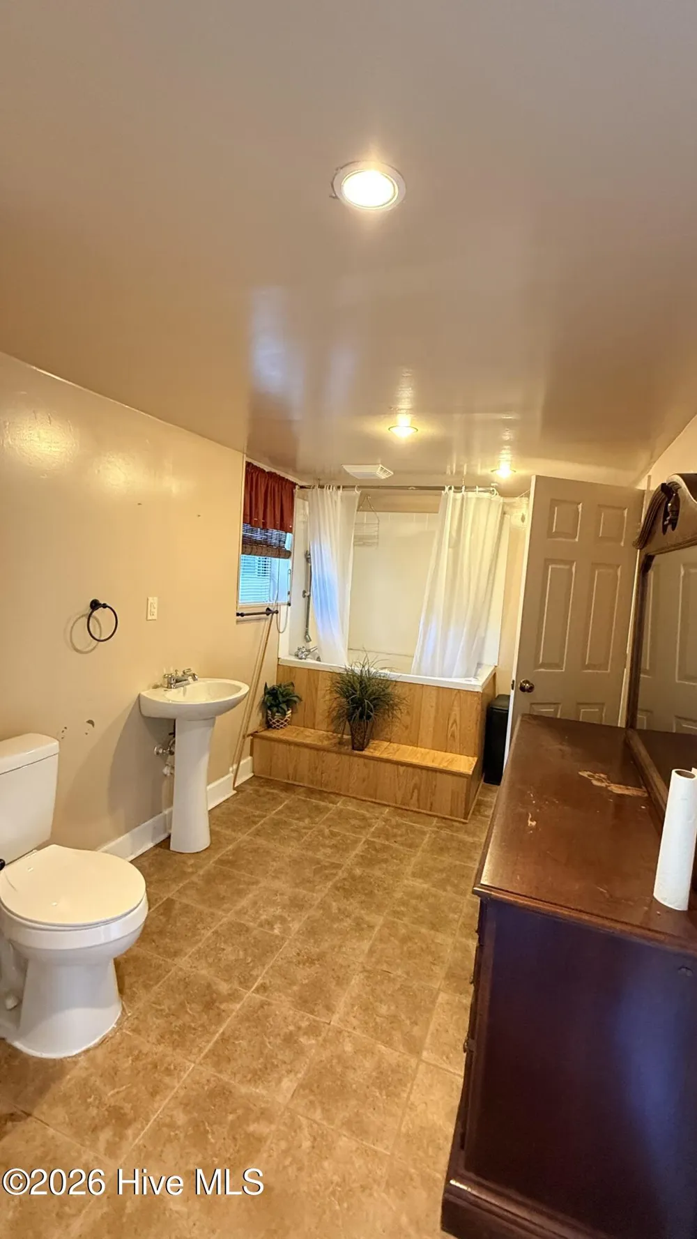 107 Cherokee Avenue Andrews, NC 28901