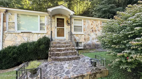 107 Cherokee Avenue