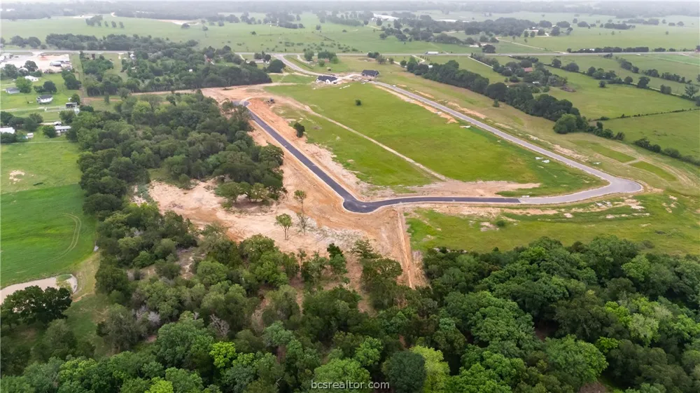144 Pueblo Drive Caldwell, TX 77836