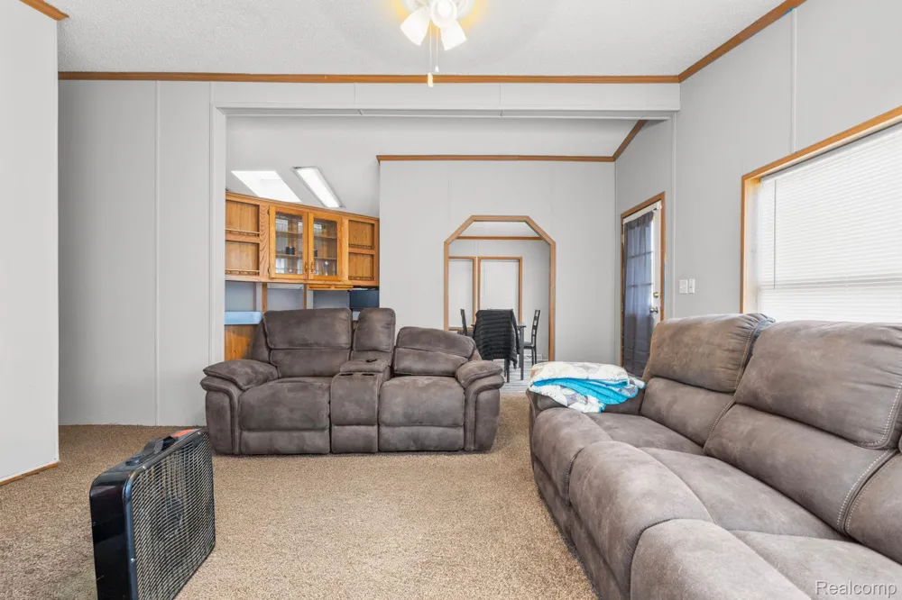 19921 Rhapsody Clinton Charter Township, MI 48036