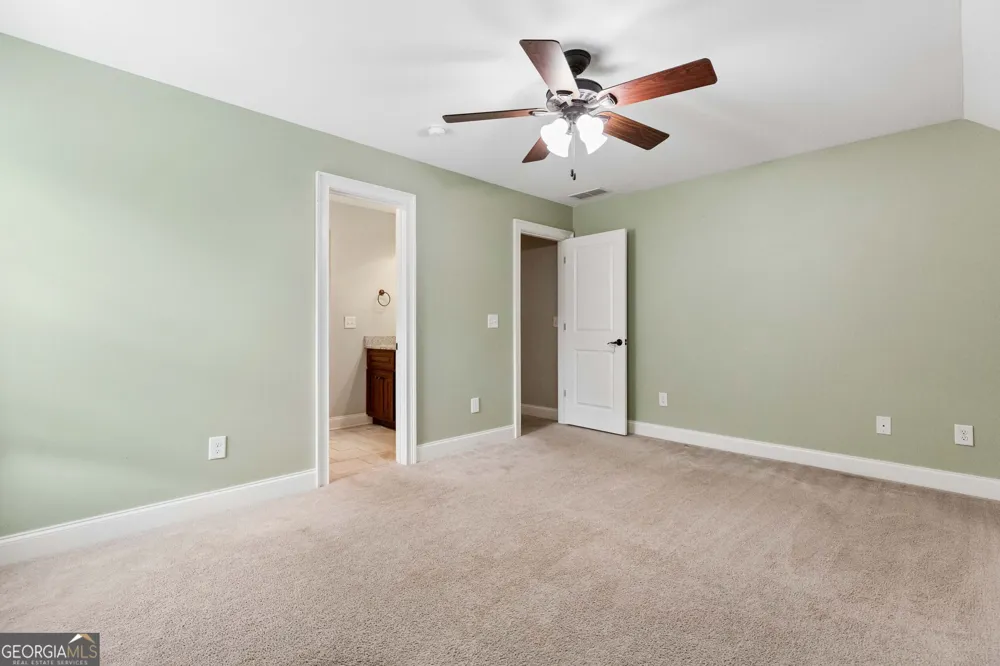 1031 Greenwood CIR Madison, GA 30650