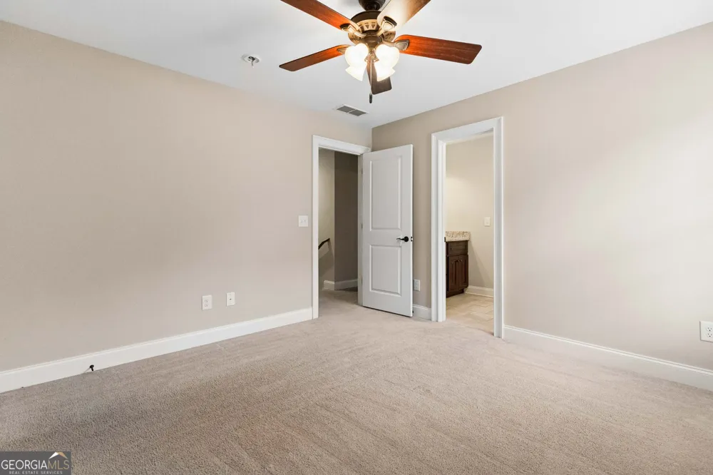 1031 Greenwood CIR Madison, GA 30650