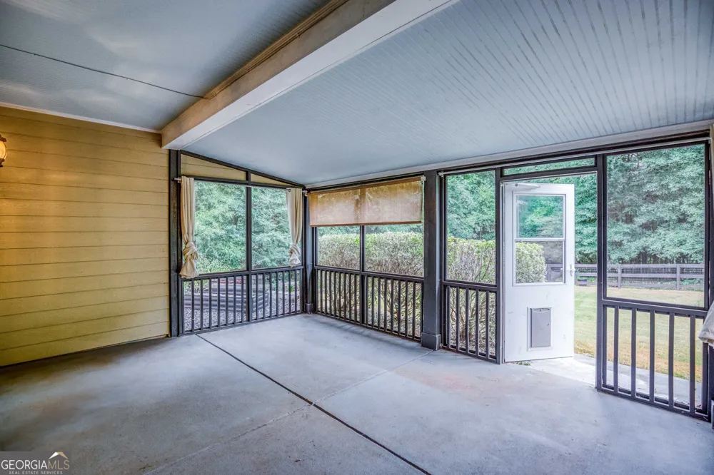 1031 Greenwood CIR Madison, GA 30650