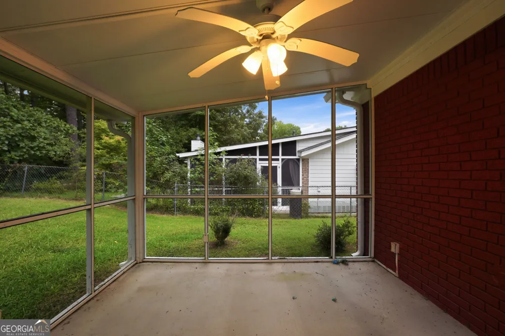 1604 Drayton Woods DR Tucker, GA 30084