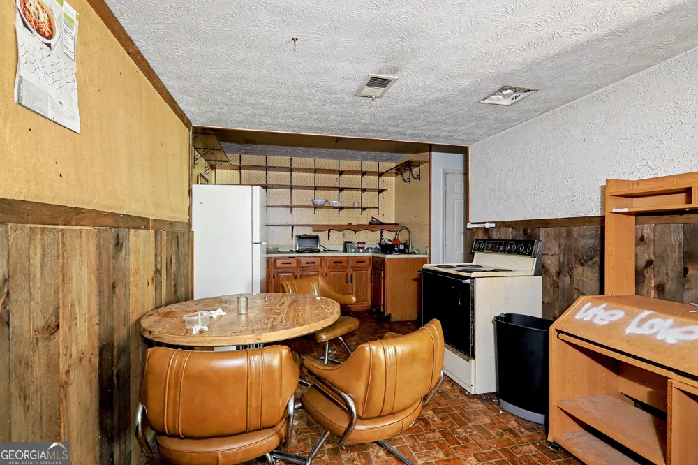 6435 Woodstone TER Morrow, GA 30260