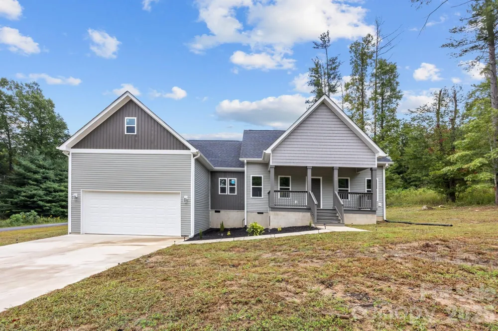 79 Crystal Mountain Drive Hendersonville, NC 28739