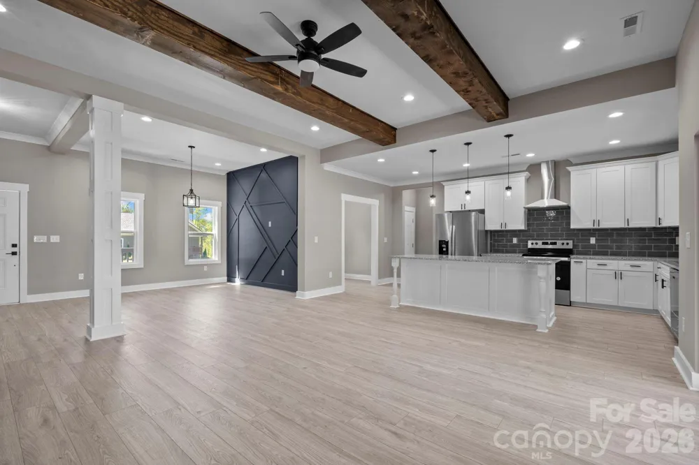 79 Crystal Mountain Drive Hendersonville, NC 28739