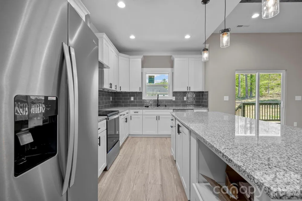 79 Crystal Mountain Drive Hendersonville, NC 28739