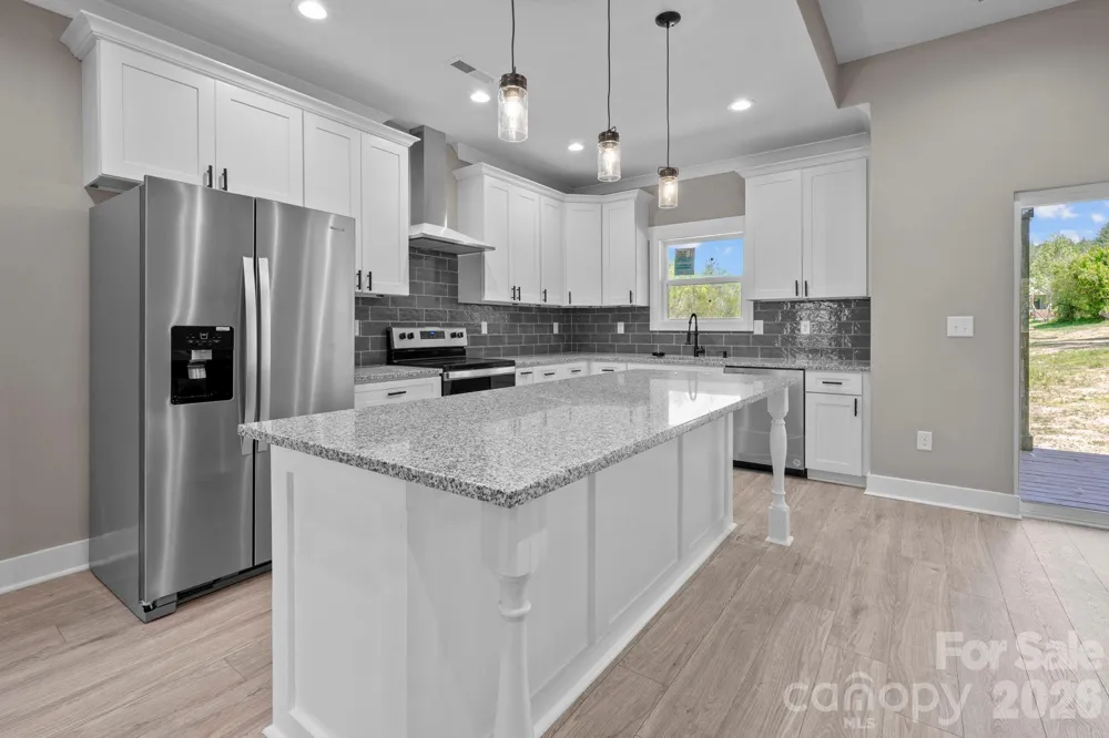 79 Crystal Mountain Drive Hendersonville, NC 28739