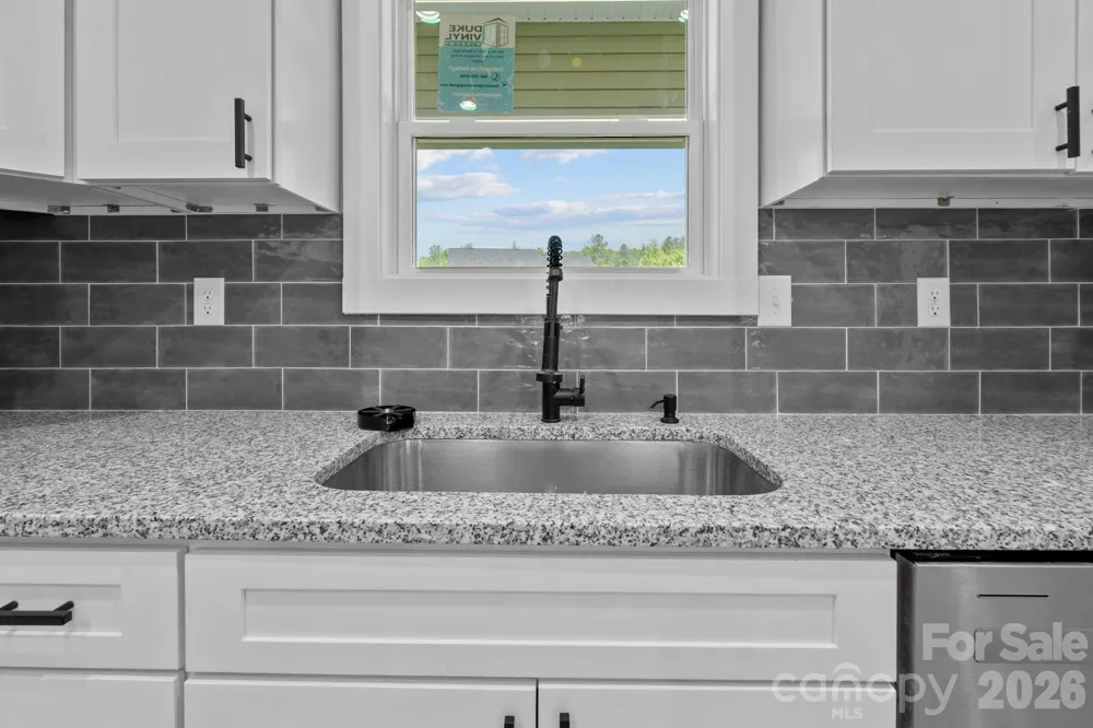 79 Crystal Mountain Drive Hendersonville, NC 28739